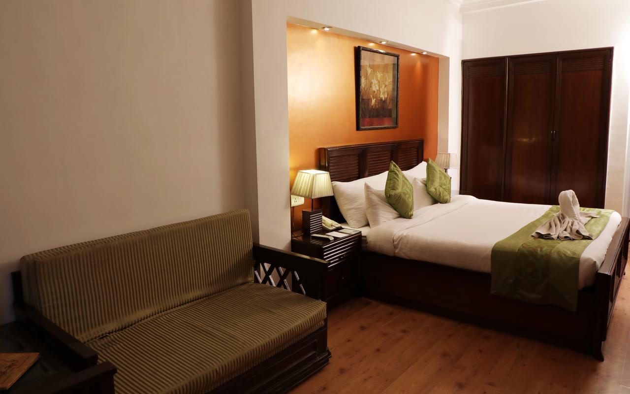 Hotel Baljees Regency Shimla Esterno foto