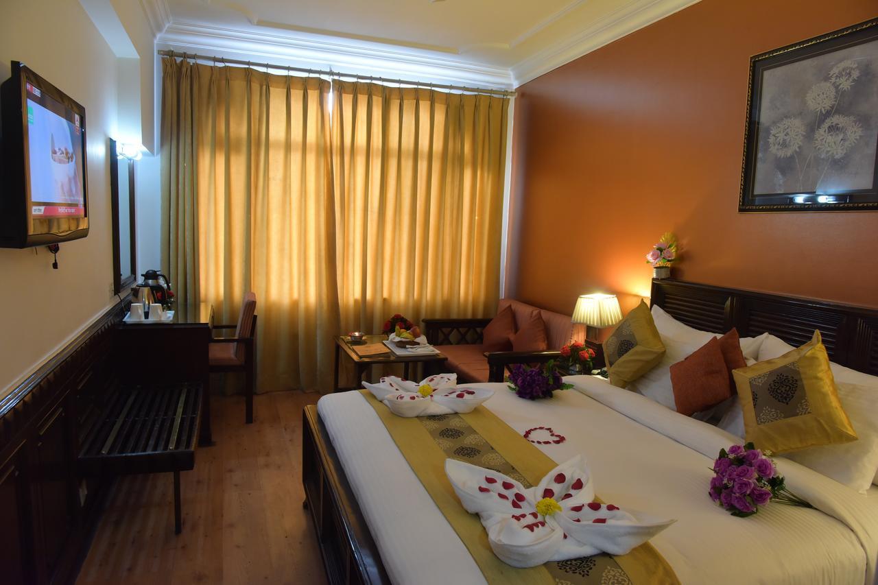 Hotel Baljees Regency Shimla Esterno foto